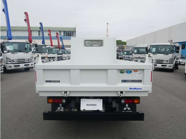 Mitsubishi Fuso Canter 6