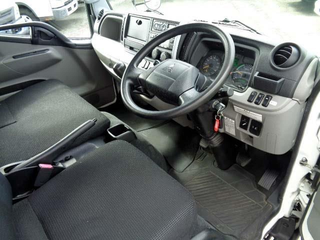 Mitsubishi Fuso Canter 3