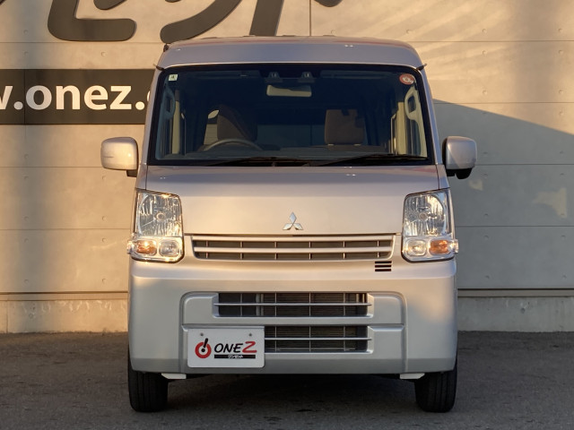 Mitsubishi Minicab Van 5