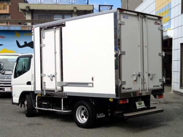 Mitsubishi Fuso Canter 2