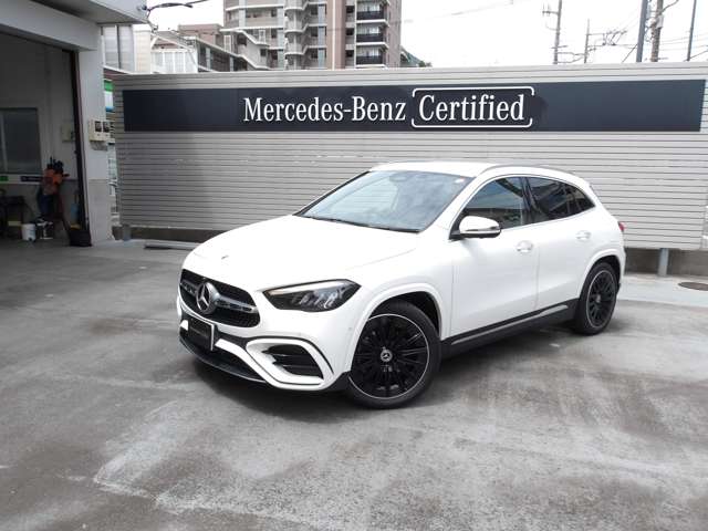 Mercedes-Benz GLA-Class 6