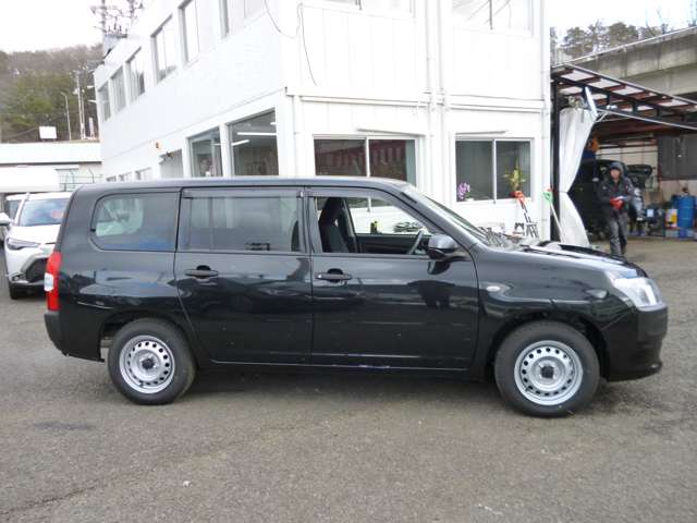 Toyota Probox Van 8