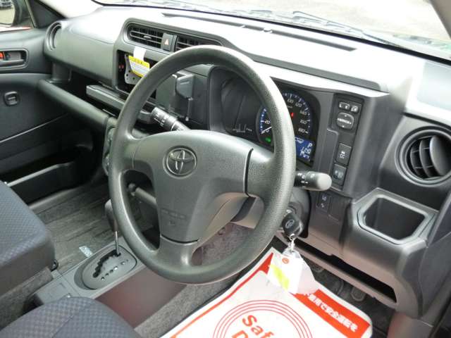 Toyota Probox Van 9