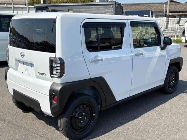 Daihatsu Taft 7