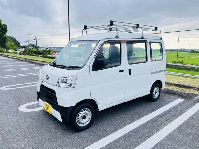 Daihatsu Hijet Cargo 9
