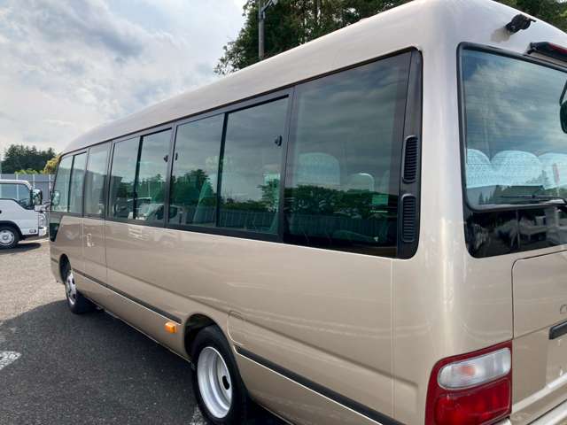 Toyota Coaster 11