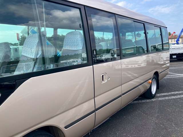 Toyota Coaster 12
