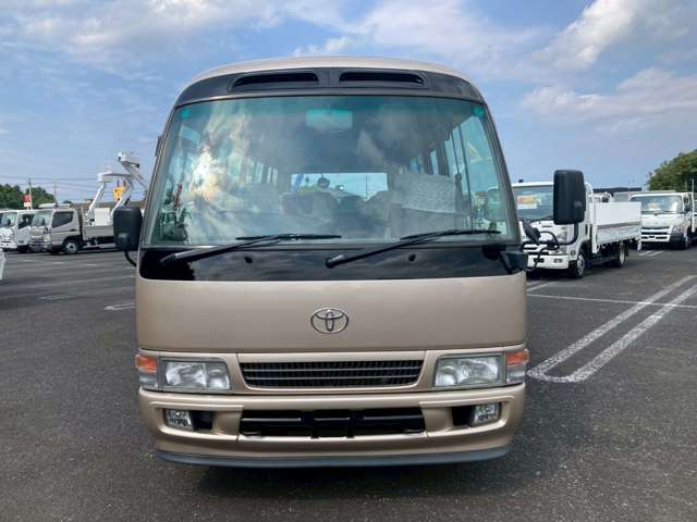 Toyota Coaster 2