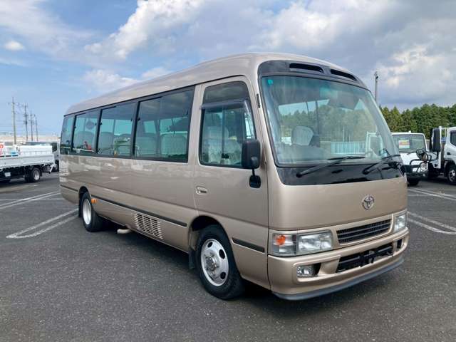 Toyota Coaster 3