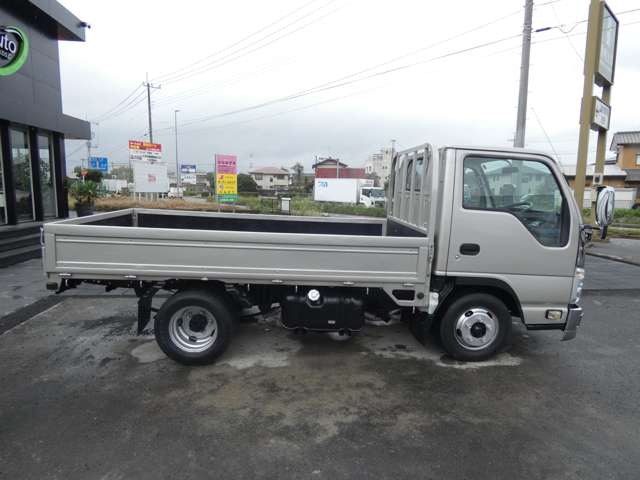Isuzu Elf 5