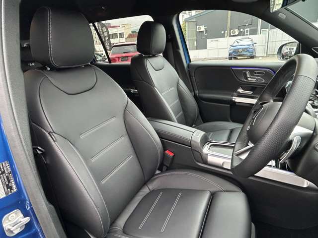 Mercedes-Benz GLB 4