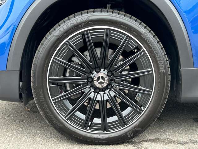 Mercedes-Benz GLB 5