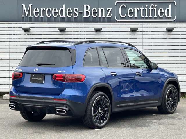 Mercedes-Benz GLB 8
