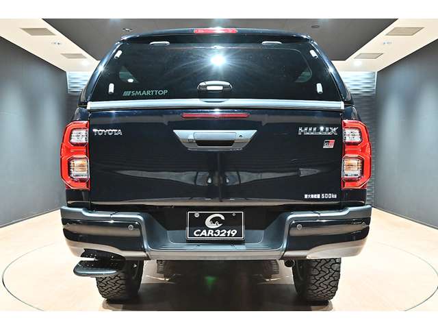Toyota Hilux 4
