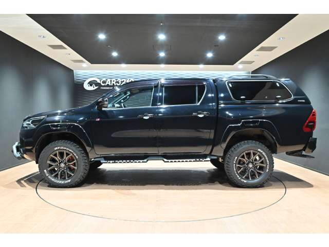 Toyota Hilux 5