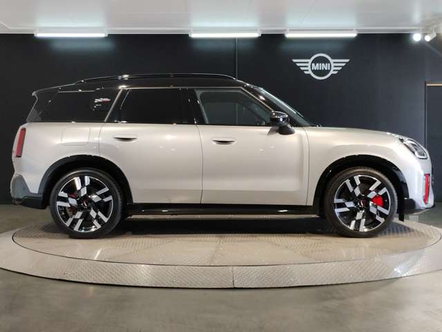 MINI Countryman 7