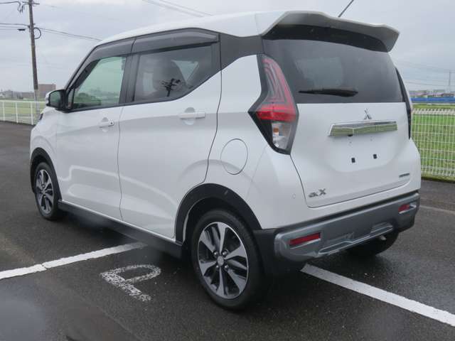 Mitsubishi eK X 11