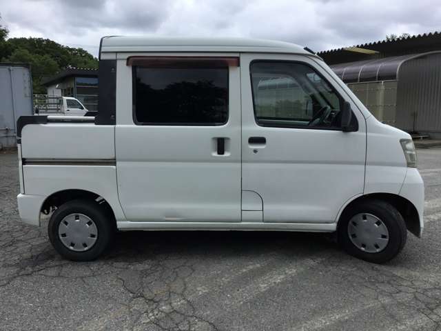 Daihatsu Hijet Deck Van 5