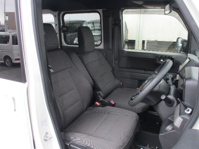 Honda N-VAN 9