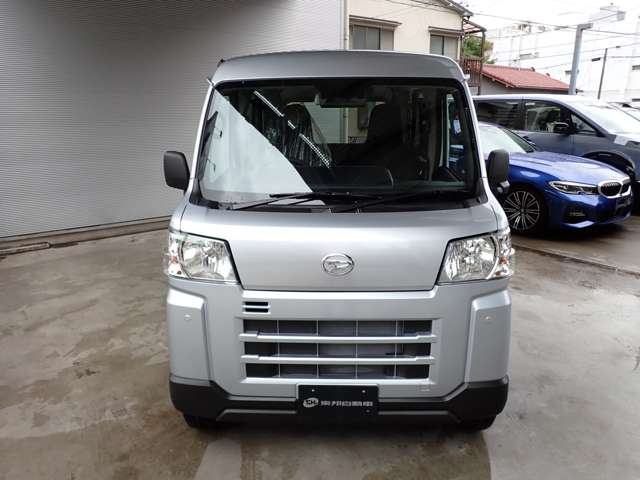 Daihatsu Hijet Cargo 11