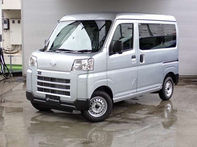 Daihatsu Hijet Cargo 5
