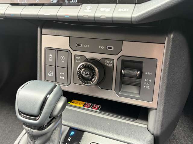 Toyota Hilux 12