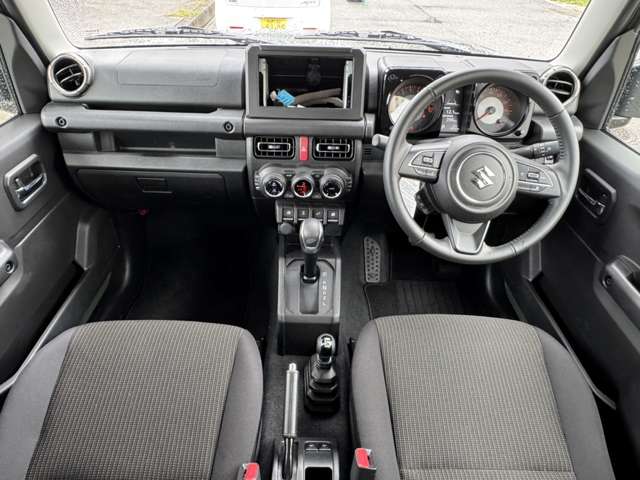 Suzuki Jimny 11