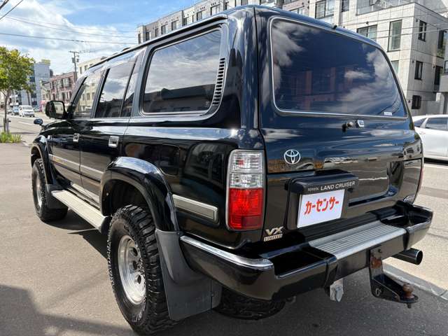 Toyota Land Cruiser 80 8