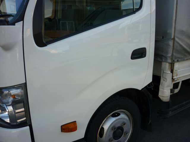 Hino Dutro 12