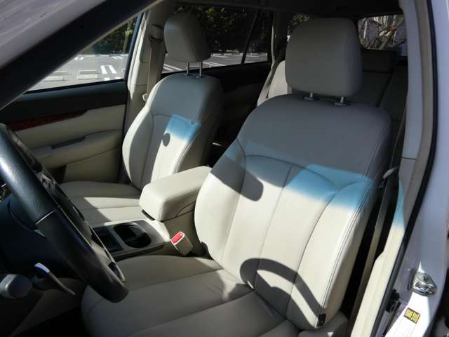 Subaru Outback 8