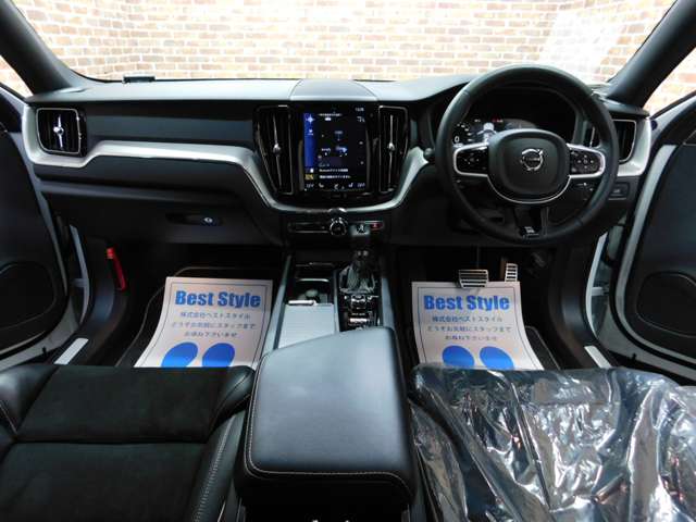 Volvo XC60 5