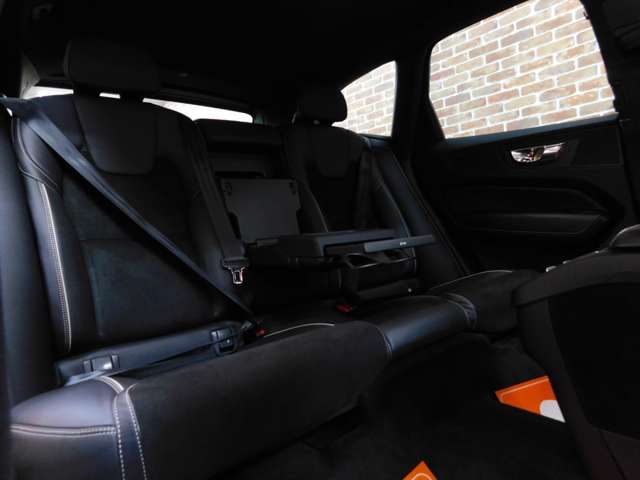 Volvo XC60 7