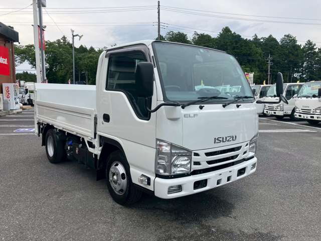Isuzu Elf 3