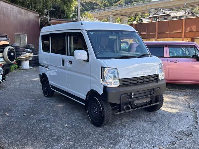 Nissan NV100 Clipper 3