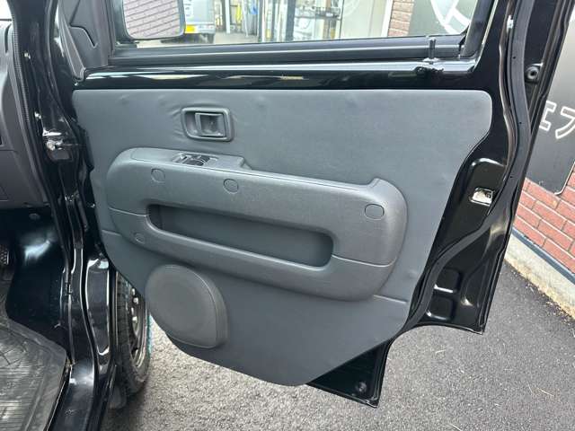 Daihatsu Hijet Deck Van 11