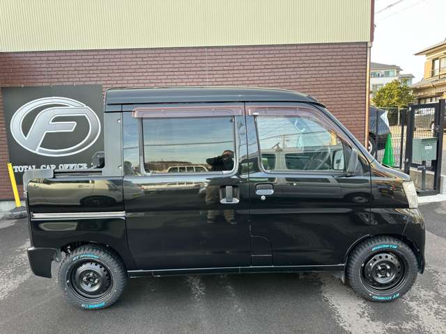 Daihatsu Hijet Deck Van 5