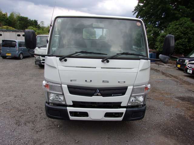 Mitsubishi Fuso Canter 2