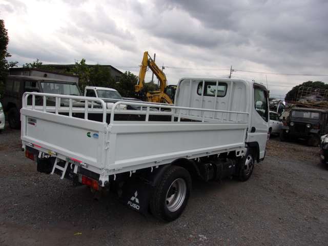 Mitsubishi Fuso Canter 5