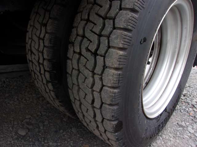 Mitsubishi Fuso Canter 10