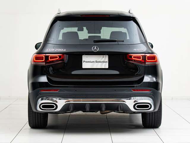 Mercedes-Benz GLB 11
