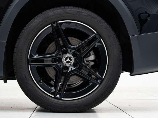 Mercedes-Benz GLB 9