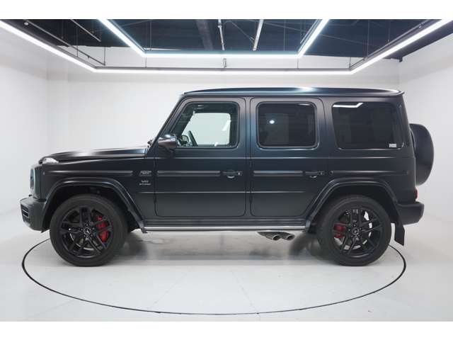 Mercedes-Benz G-Class 4