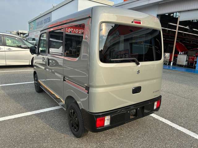 Suzuki Every 10