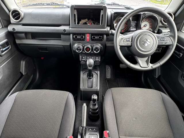 Suzuki Jimny Nomade 12