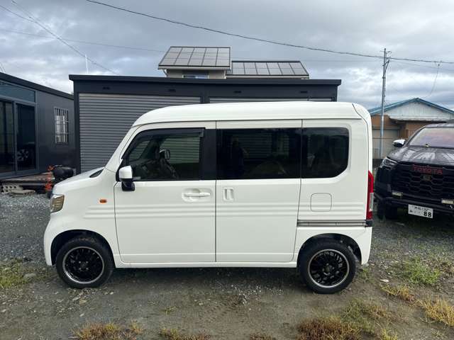 Honda N-VAN 9