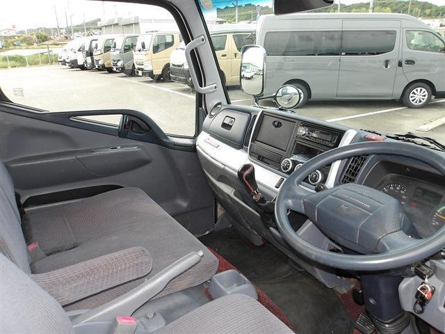 Mitsubishi Fuso Canter 12