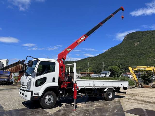 Isuzu Forward 9
