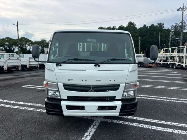 Mitsubishi Fuso Canter 2