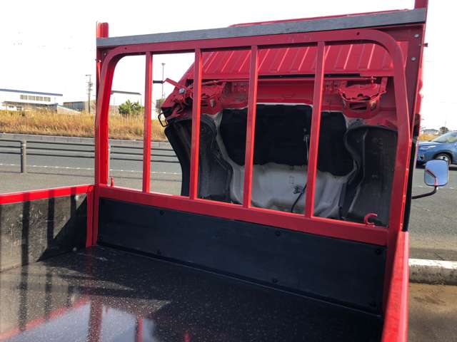 Mitsubishi Fuso Canter 4