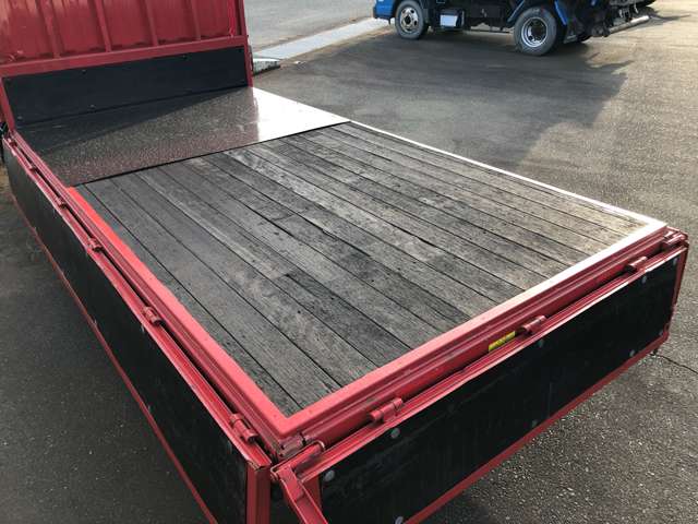 Mitsubishi Fuso Canter 8